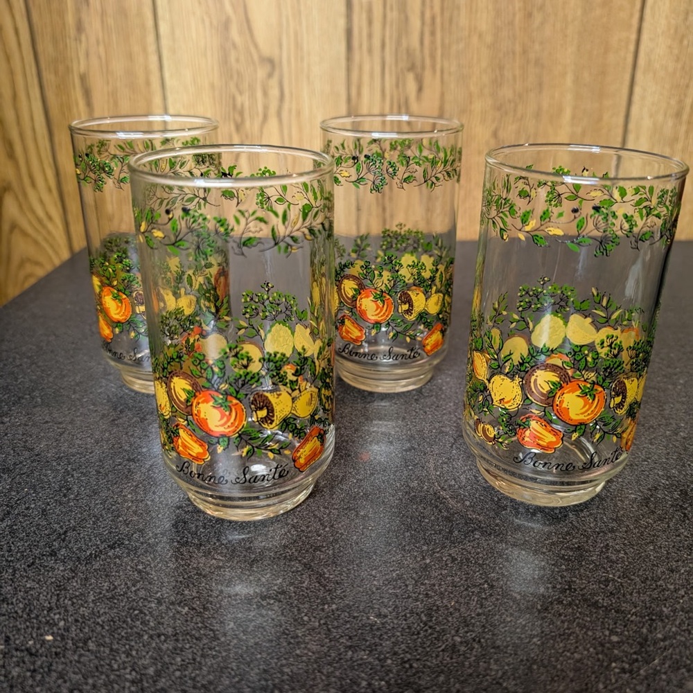 Set of 4 Spice of Life Bonne Sante Drinking Glasses From 1970’s Libby Collection
